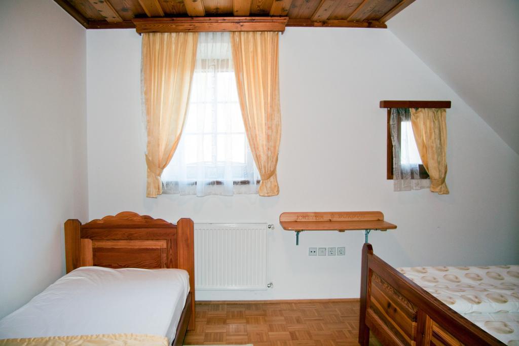 Farm Stay Bukovje Ljubno Esterno foto