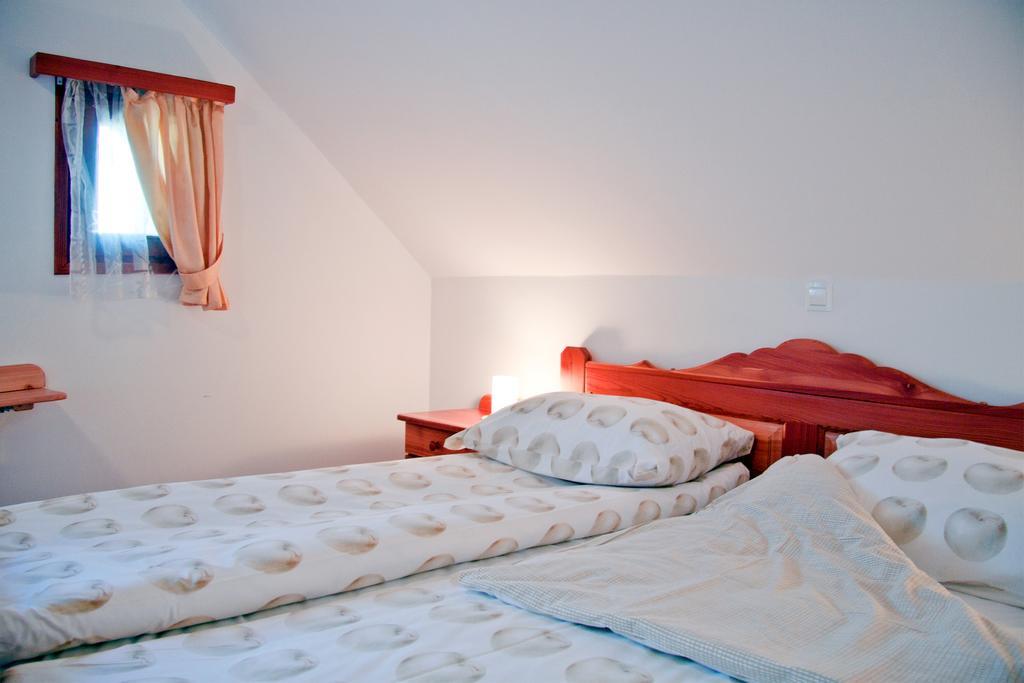 Farm Stay Bukovje Ljubno Esterno foto